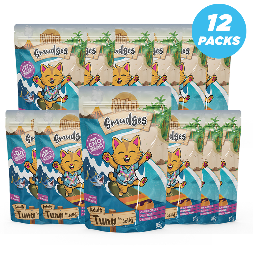 Smudges Adult Cat Chicken Flakes in Gravy 80g Pack of 12