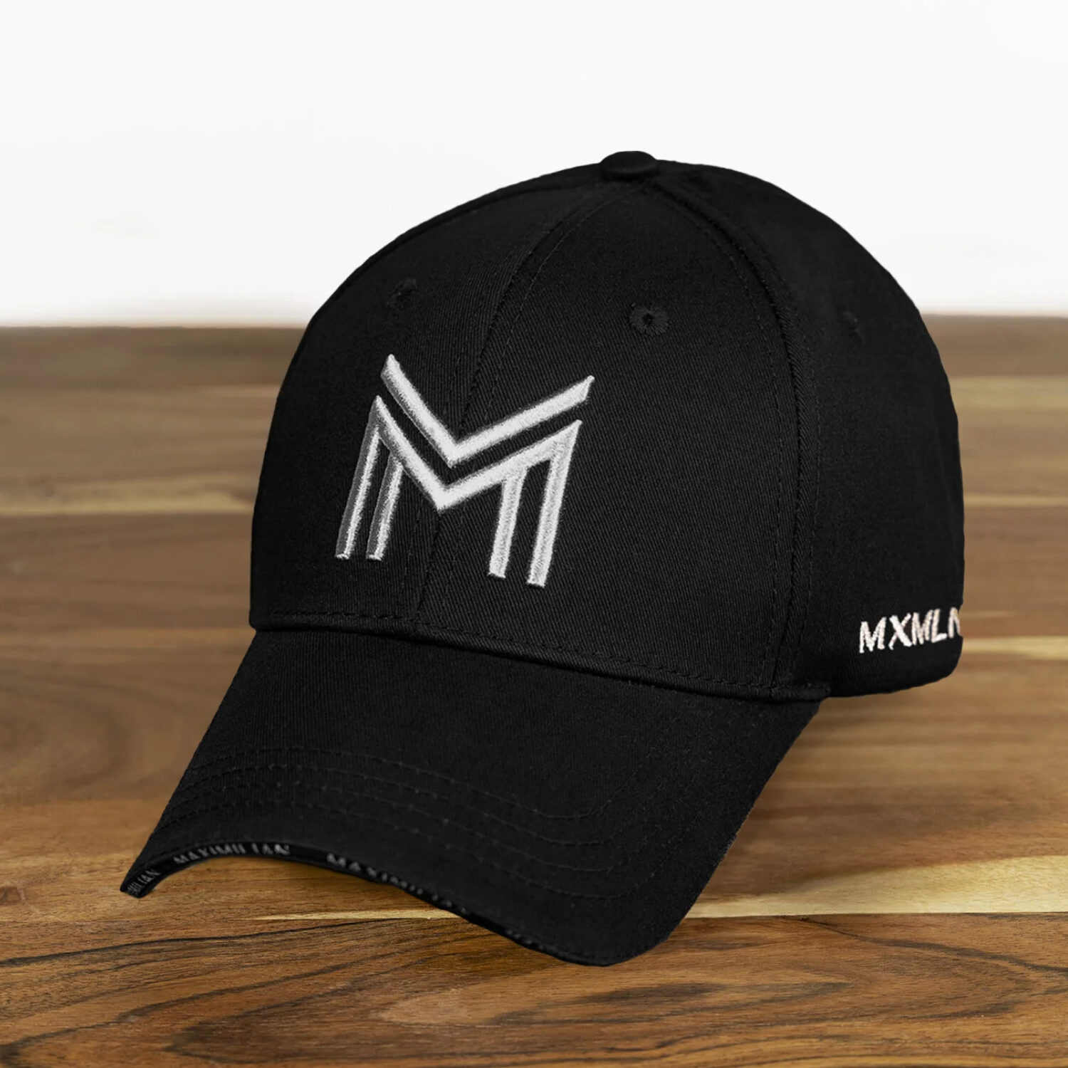Maximilian Cap