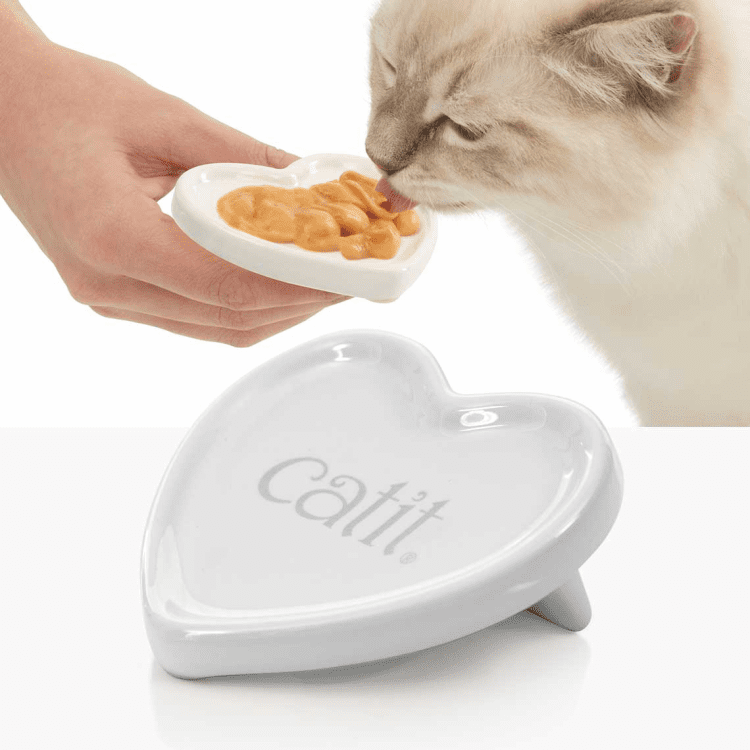 Catit Creamy Heart-Shaped Dish
