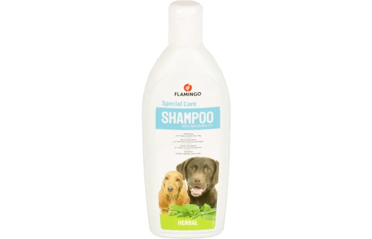FLAMINGO SHAMPOO WITH EXTRACT OF HERBS 300ML