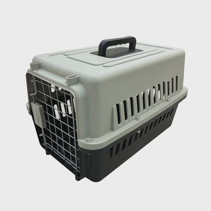 IATA approved Carrier - Small - Black