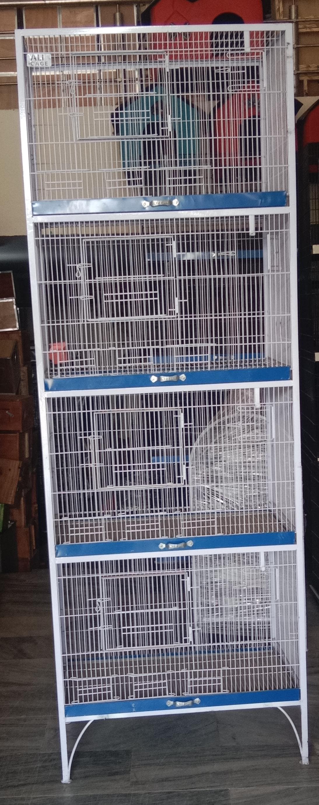 ALI Cage ΓÇô 30├ù18├ù18 Iron Cage (4 Portion)